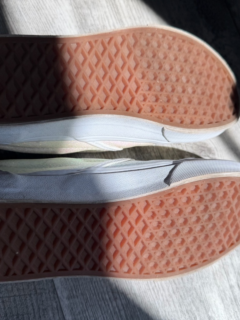 UV Sparkle Vans- White Iridescen - Picture 6 of 6